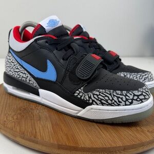 Nike Air Jordan Legacy 312 Low “Chicago Flag” Sneakers